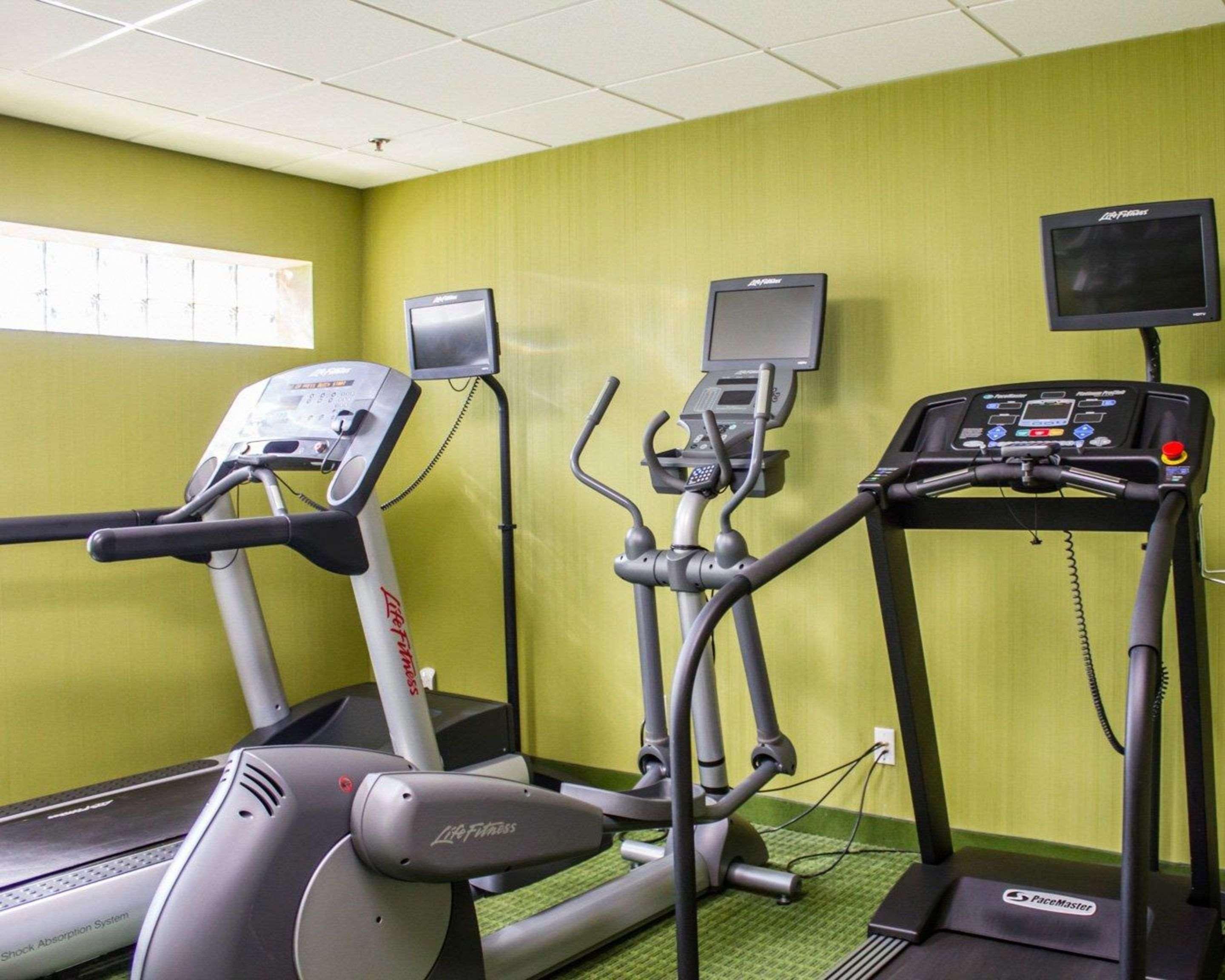 Comfort Inn Syosset-Long Island Bagian luar foto