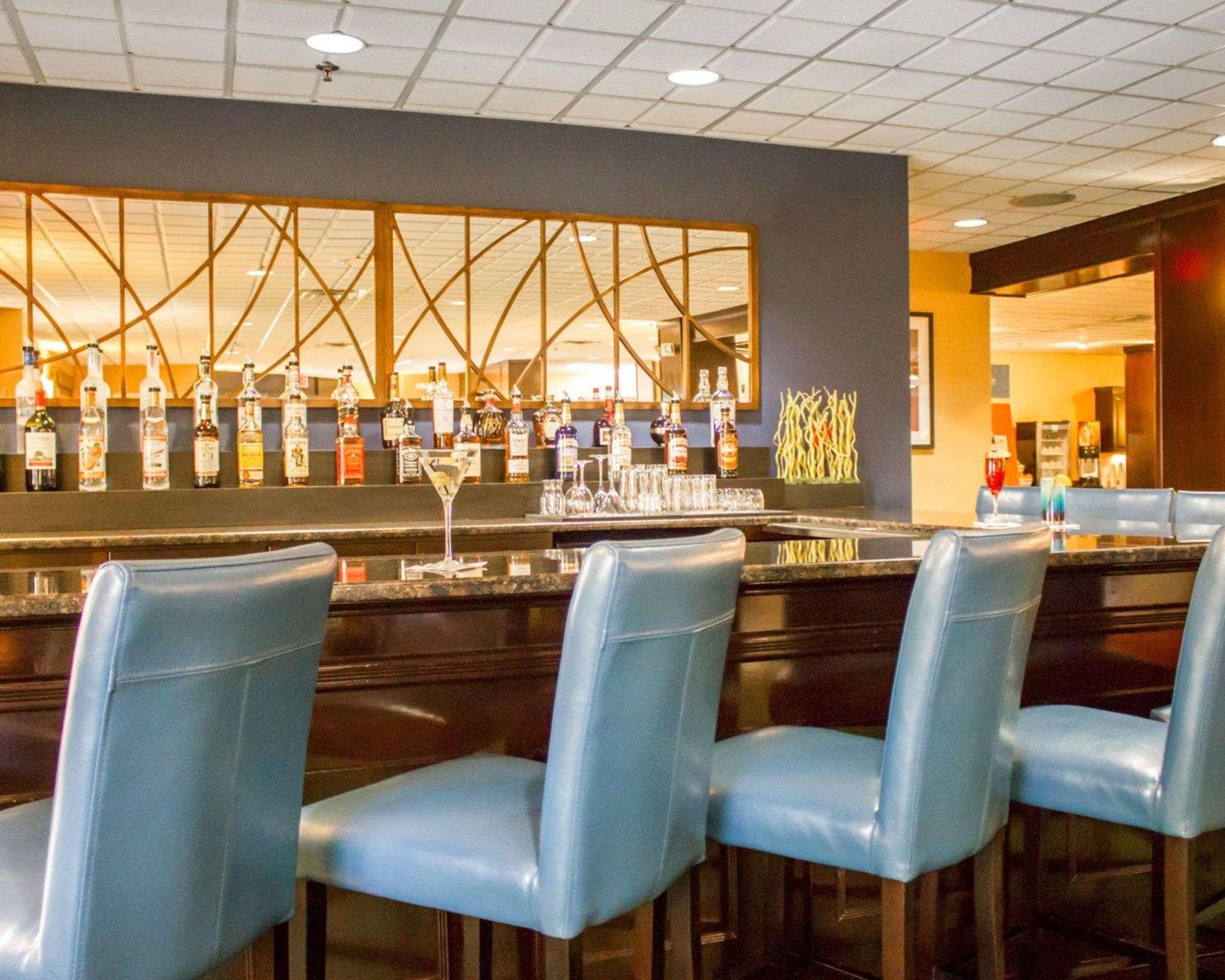 Comfort Inn Syosset-Long Island Bagian luar foto